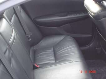 2003 Toyota Windom Photos