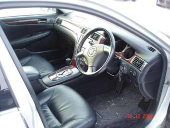 2003 Toyota Windom Images