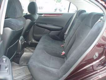 2003 Toyota Windom Images
