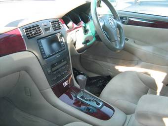2003 Toyota Windom Photos