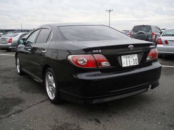 2003 Toyota Windom Pictures