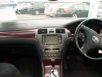 2003 Toyota Windom Photos