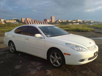 2003 Toyota Windom Pictures