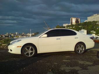 2003 Toyota Windom Pictures