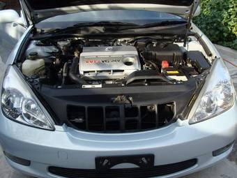 2003 Toyota Windom Pictures