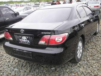 2003 Toyota Windom Photos