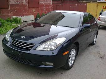 2003 Toyota Windom Photos