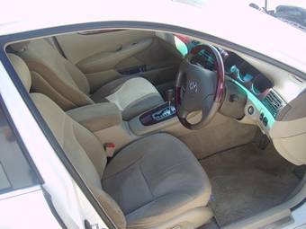 2003 Toyota Windom Images