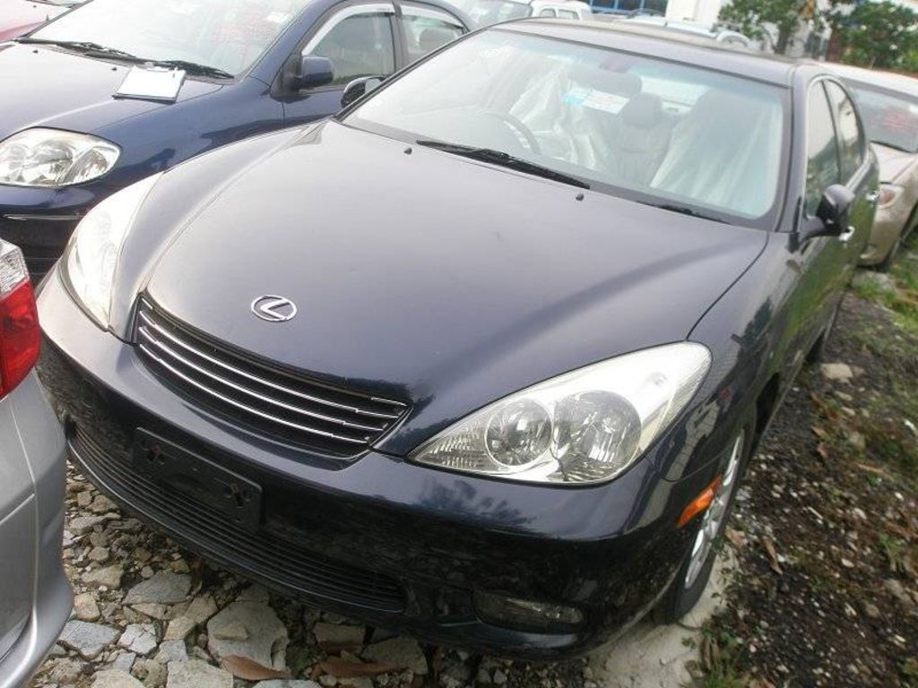 2004 Toyota Windom