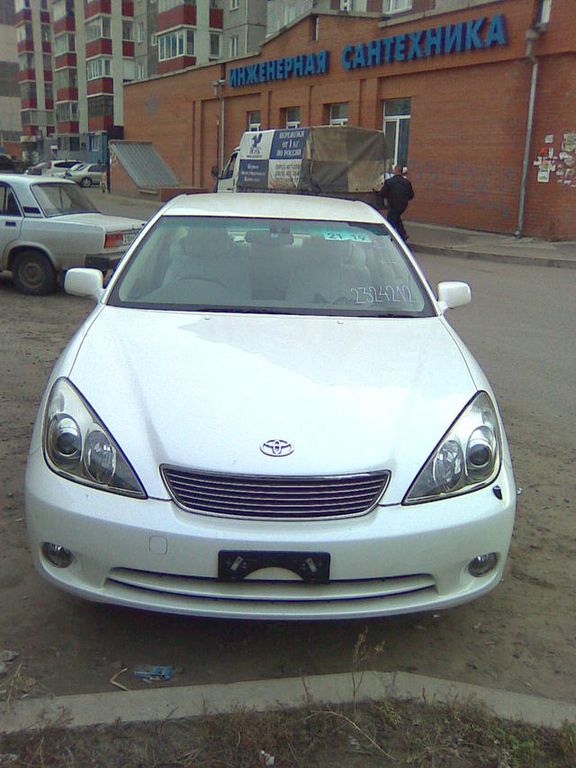 2004 Toyota Windom