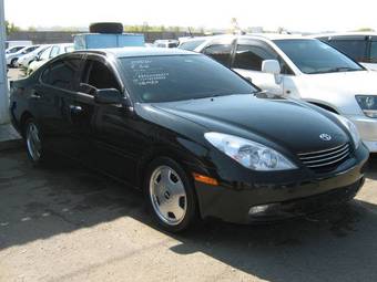 2004 Toyota Windom Images