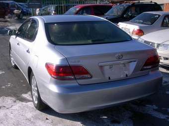 2005 Toyota Windom Photos
