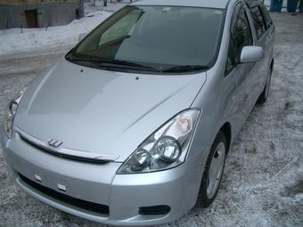 2003 Toyota Wish