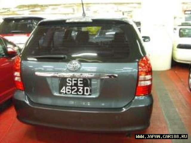 2003 Toyota Wish