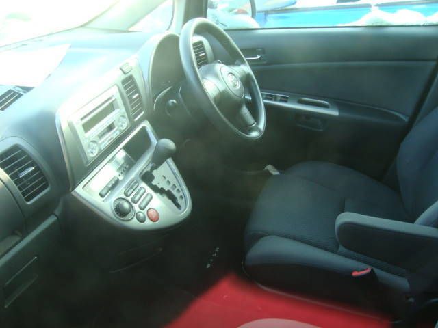 2003 Toyota Wish