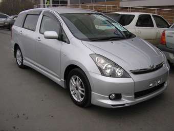 2003 Toyota Wish