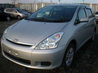 2003 Toyota Wish