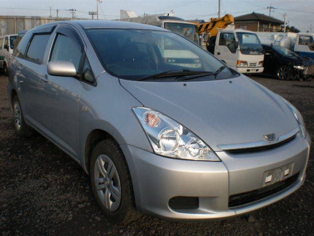 2003 Toyota Wish