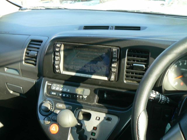 2003 Toyota Wish