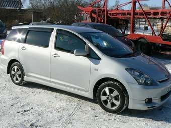 2003 Toyota Wish