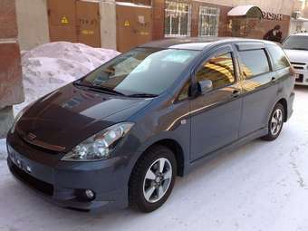 2003 Toyota Wish