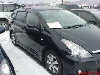 2003 Toyota Wish