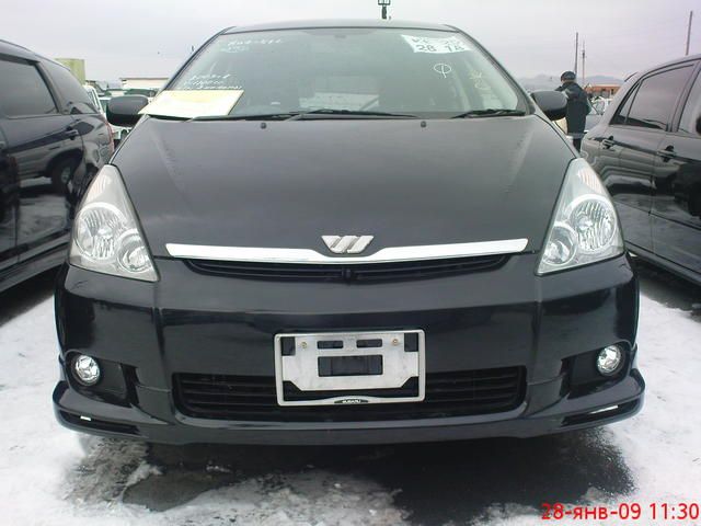 2003 Toyota Wish