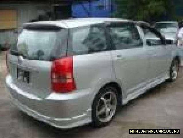 2003 Toyota Wish