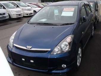 2003 Toyota Wish