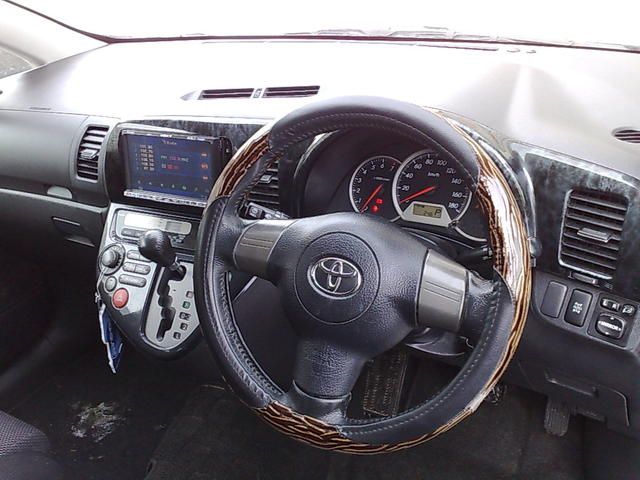 2003 Toyota Wish