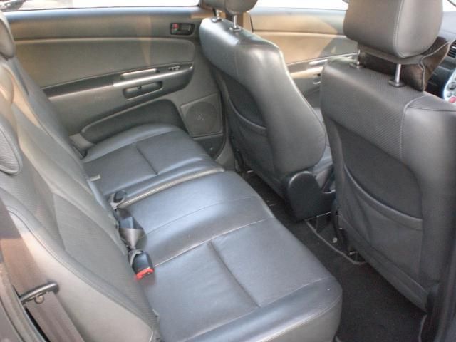 2003 Toyota Wish