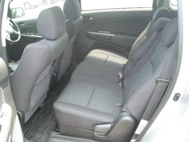 2003 Toyota Wish