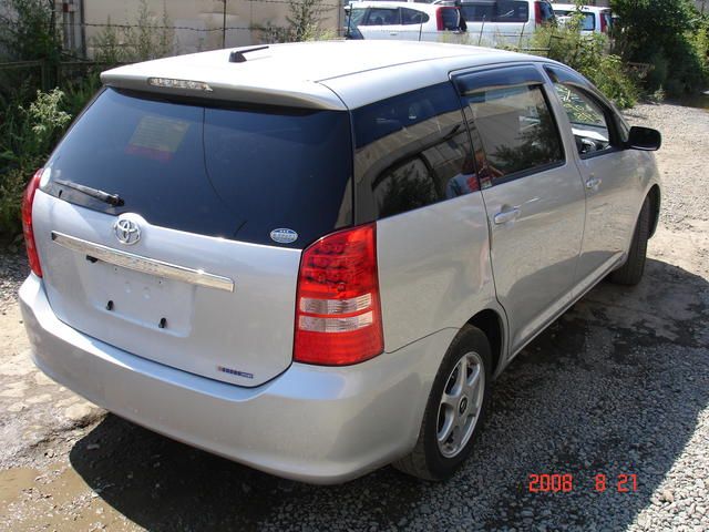 2003 Toyota Wish