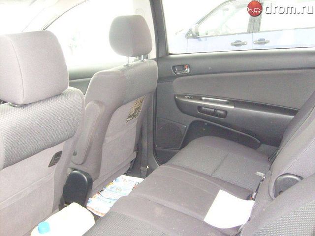 2003 Toyota Wish