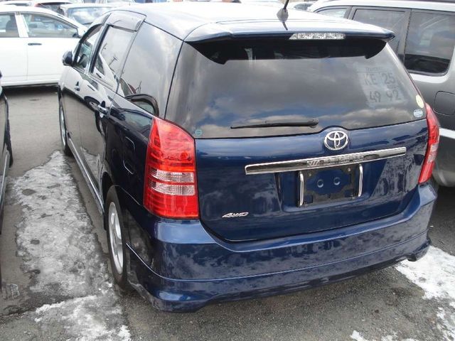 2003 Toyota Wish