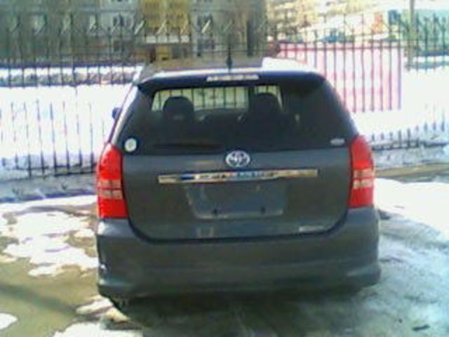 2003 Toyota Wish