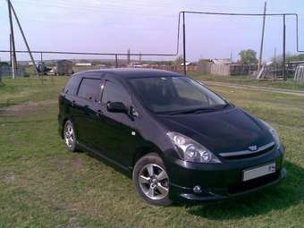 2003 Toyota Wish