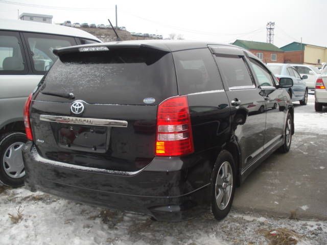 2003 Toyota Wish