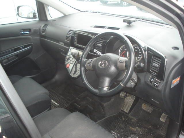 2003 Toyota Wish