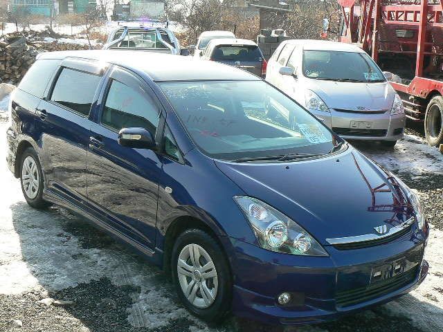 2003 Toyota Wish