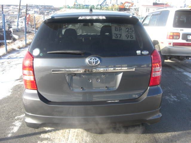 2003 Toyota Wish