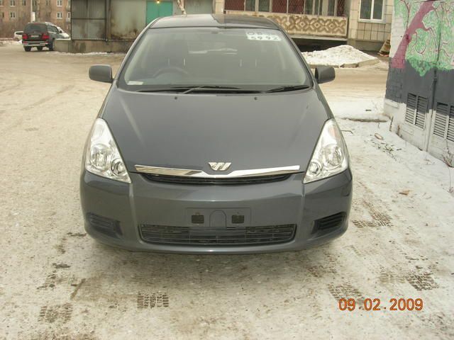 2003 Toyota Wish