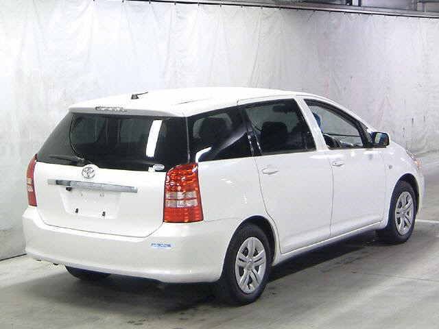 2003 Toyota Wish