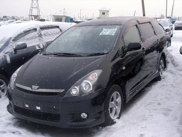 2003 Toyota Wish