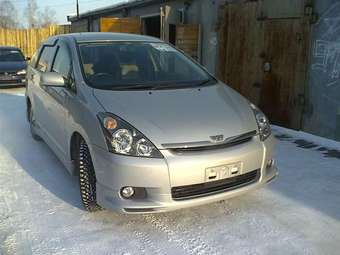 2003 Toyota Wish