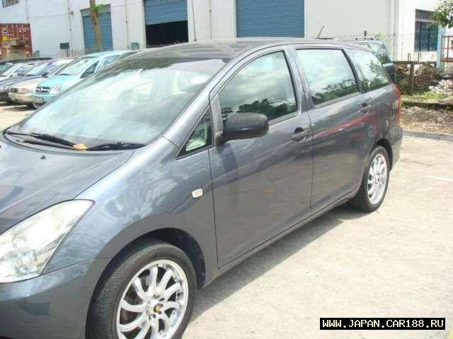 2003 Toyota Wish