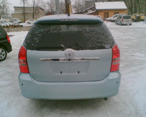 2003 Toyota Wish