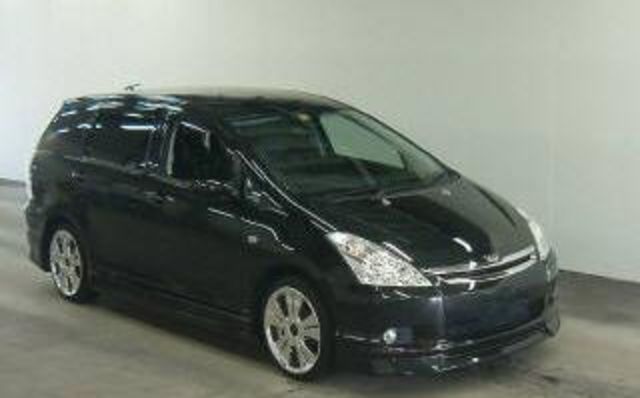 2003 Toyota Wish