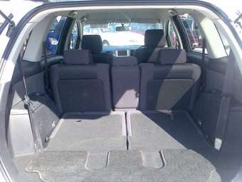 2003 Toyota Wish Pictures