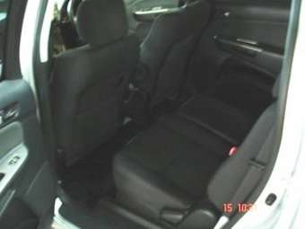 2003 Toyota Wish Images